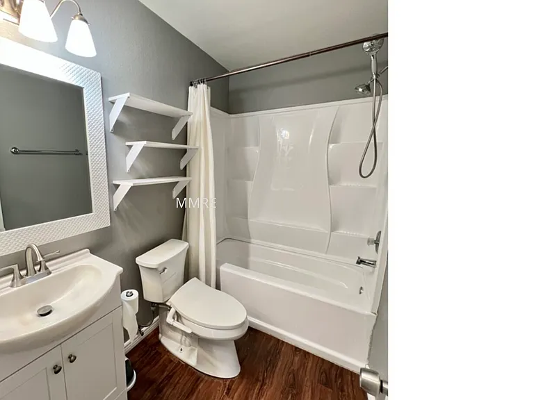 6418 S Stanley Pl #A — Photo 9