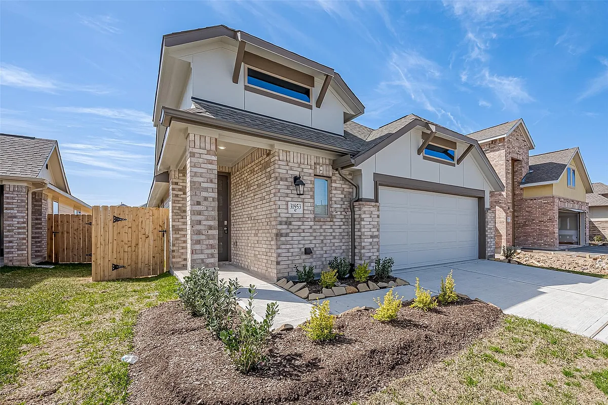 Building Photo - 31953 Retama Ranch Ln