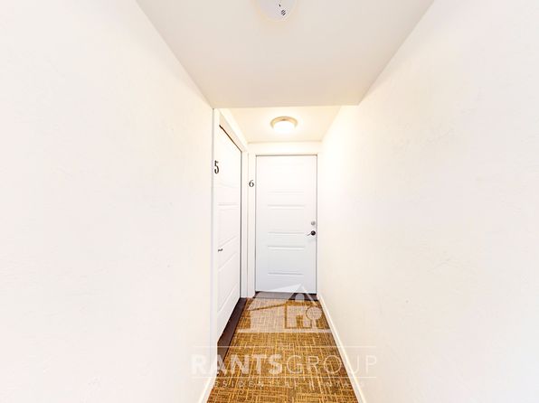 804-810 Olympia Ave NE #55BE2F6D9
