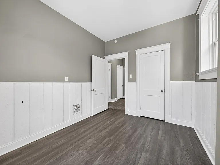 3526 S Spring Ave — Photo 20