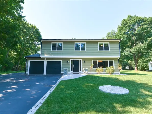 58 Ruth Ellen Rd, Holliston, MA 01746