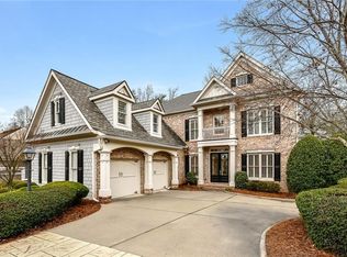 3366 Harbour Point Pkwy, Gainesville, GA 30506