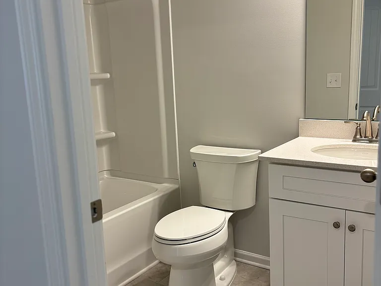 Upstairs guest bathroom