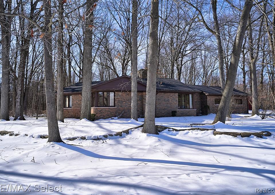 1st image of 8625 Meskill Rd