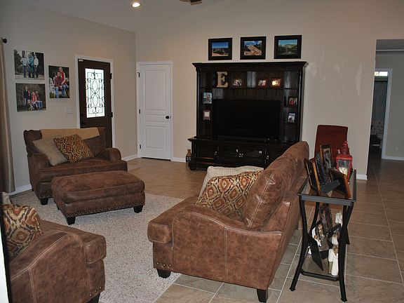 4th image of 3618 Greenfield Dr