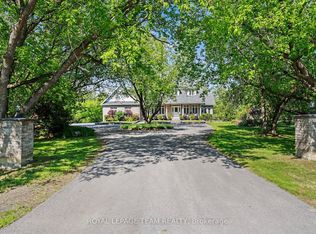 3 Kimini Dr, Ottawa, ON K2S1S6