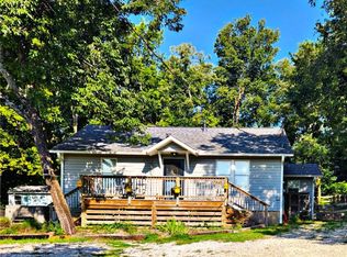 10845 SW Campbell Rd, Fayetteville, AR 72701