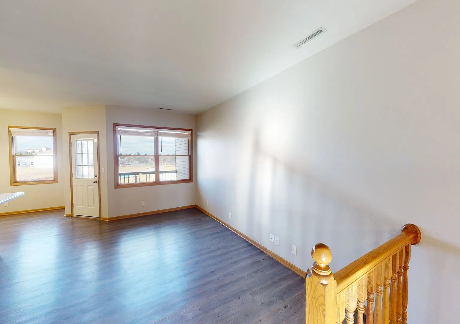 2826 Heathrow Drive — Photo 3