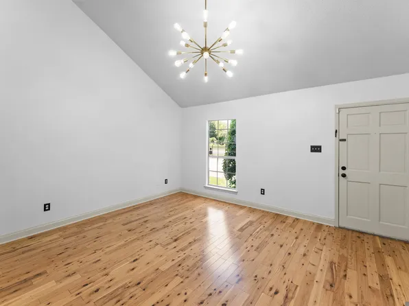 402 Lee Dr APT 2A, Baton Rouge, LA 70808