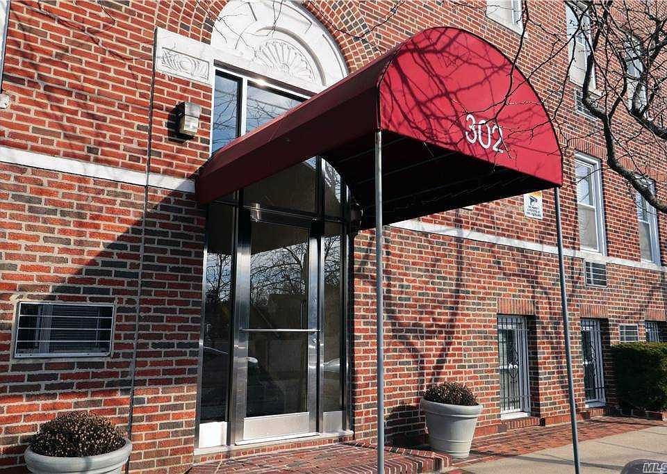 1st image of 302 Longacre Ave #21