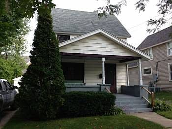1st image of 708 Croswell Ave SE