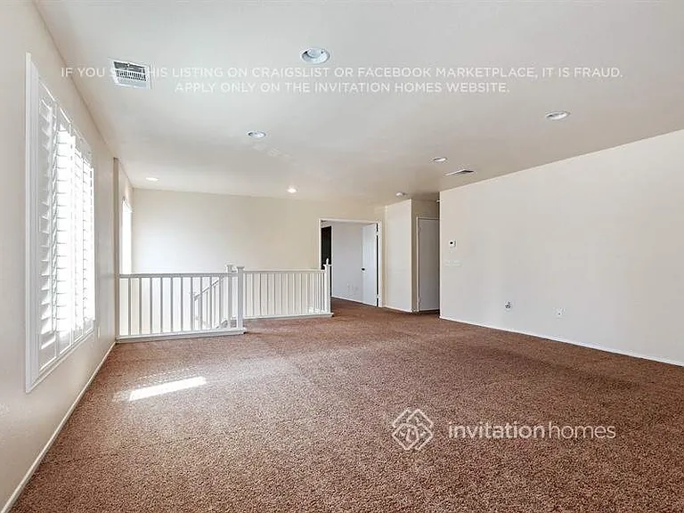 2533 Carolyn Dr — Photo 6