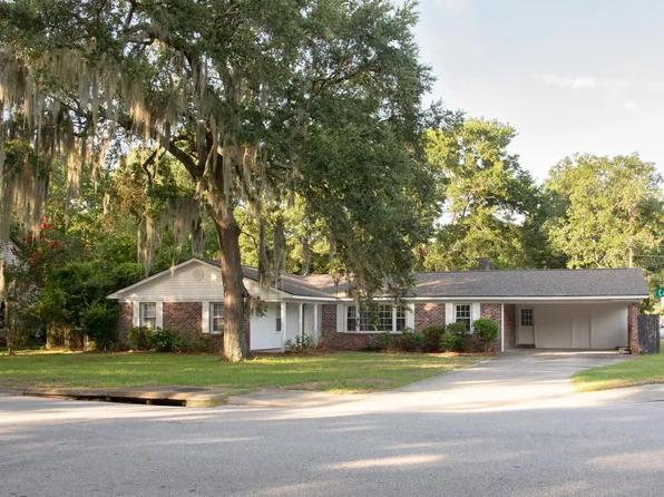 1203 Calais Dr, Mount Pleasant, SC 29464