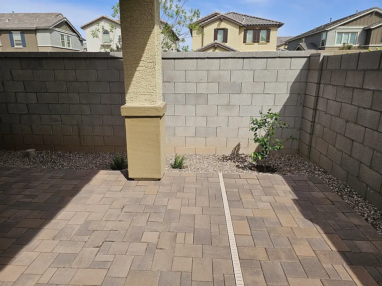 16253 W Avenida Del Sol — Photo 30
