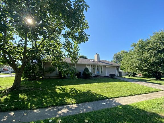 4th image of 3821 Lee Adams Ln