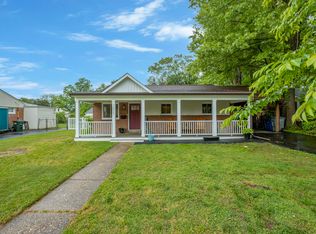 7011 Kenfig Pl, Falls Church, VA 22042