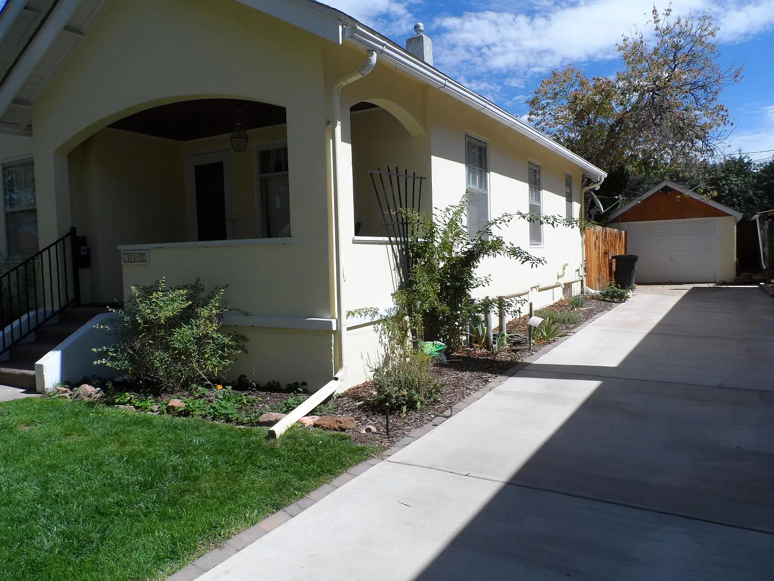 3 bed, 944 sqft, $1,850 — Photo 3