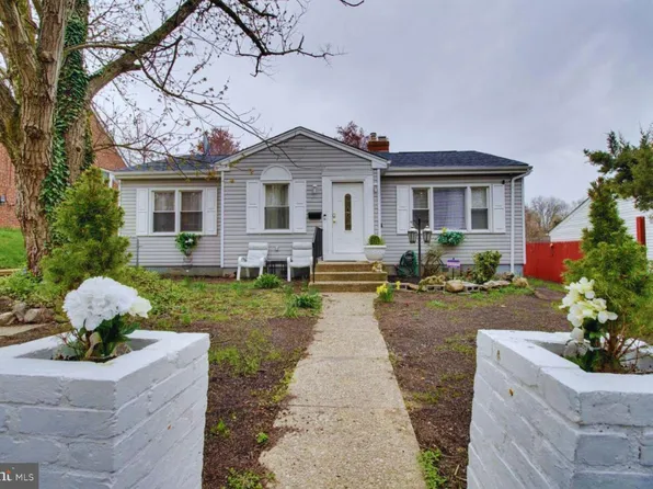 146 Onondaga Dr, Oxon Hill, MD 20745