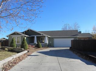 794 NE Fieldstone Ct, Prineville, OR 97754