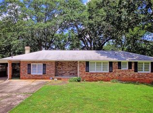 484 Maxwell Rd, Roswell, GA 30075