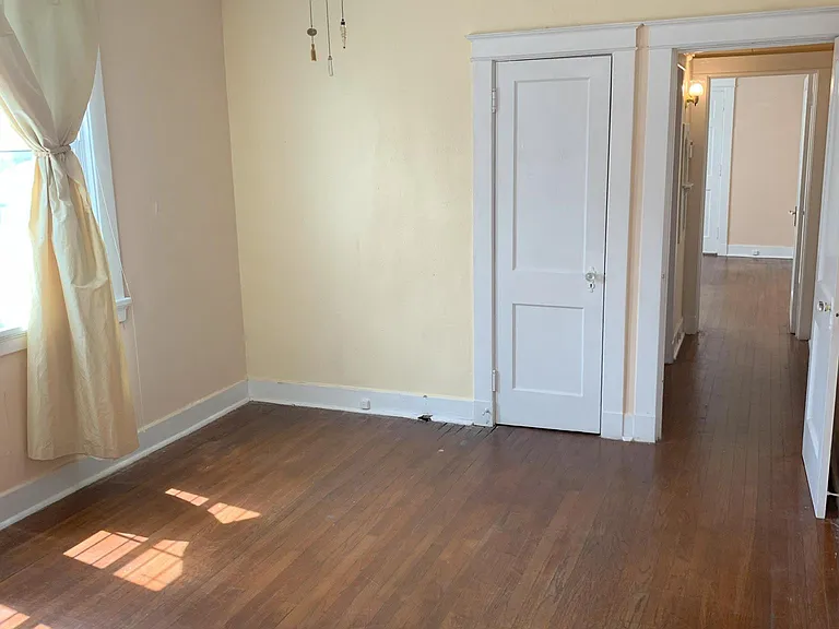 1801 Short St — Photo 18