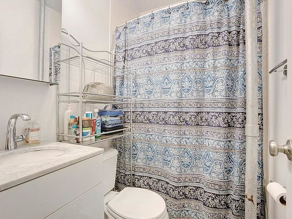 5th image of 306 W 18th St APT 3A