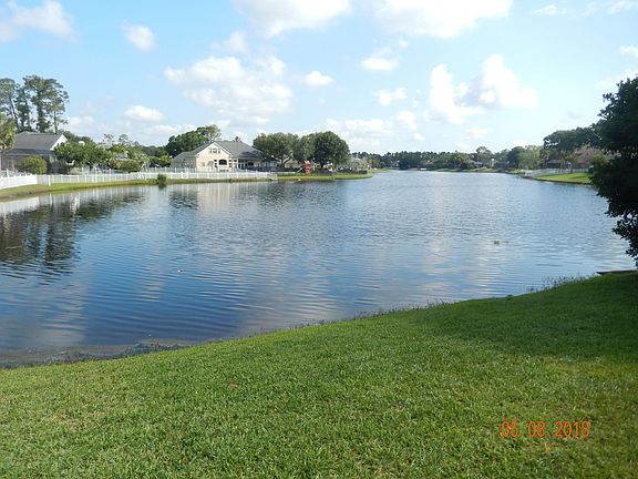 2nd image of 12815 Huntley Manor Dr