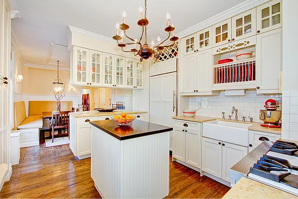 Sold by Stribling | media 14