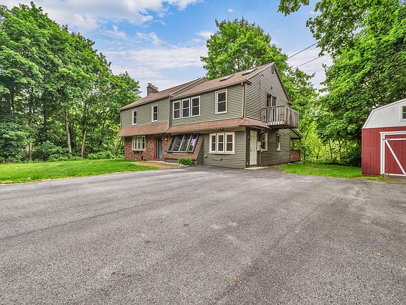 2nd image of 39 Manning Avenue