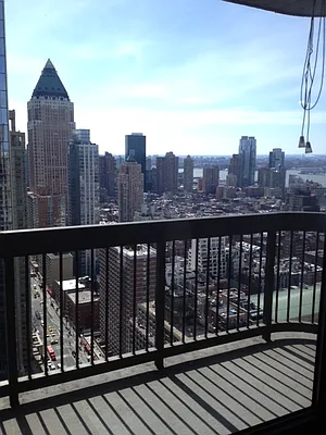 Rented by Symphony House Leasing Office | media 27