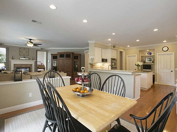 5th image of 5255 Vallery Ct