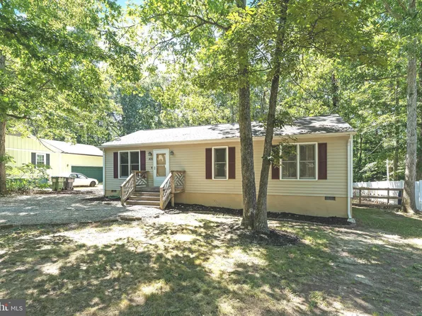 426 Durham Dr, Ruther Glen, VA 22546