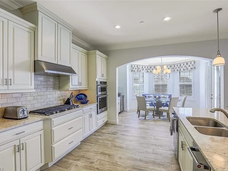 16433 Carrara Way #201 — Photo 9
