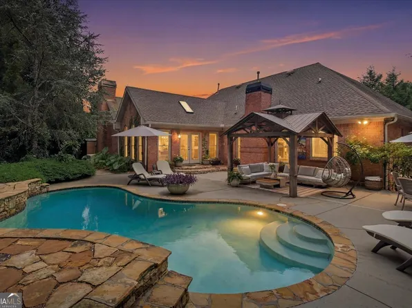 4900 Walnut Grv, Johns Creek, GA 30022