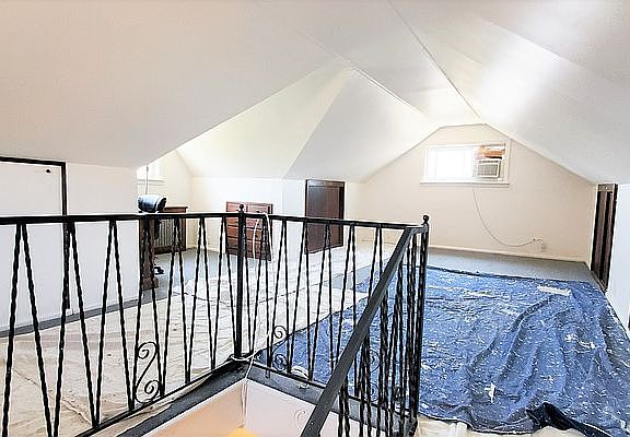 4th image of 20-32 29th St #2B
