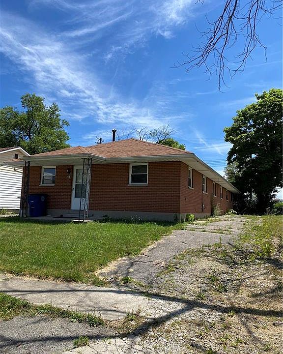 1st image of 2140 Kensington Dr