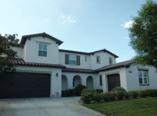 16135 Sierra Heights Dr, Riverside, CA 92503