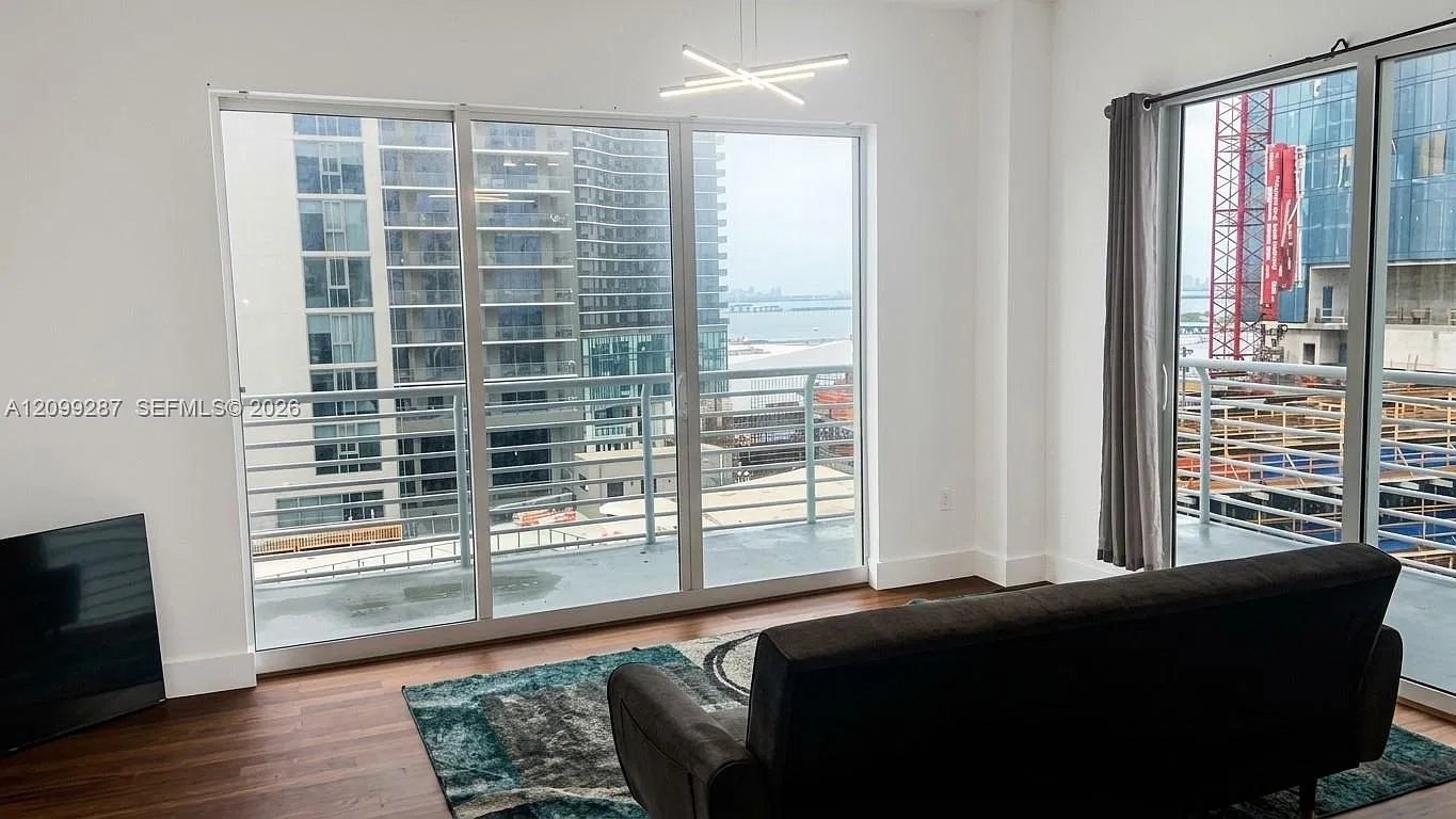 The Loft Downtown Condo — Photo 3