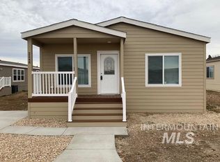 2246 Blue Lake 74, Boise, ID 83716