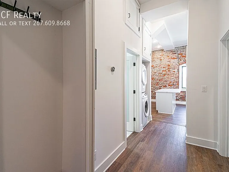 1211 Bainbridge St #2B — Photo 7