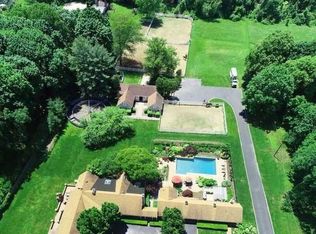 6195 Northern Blvd, Muttontown, NY