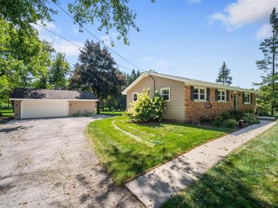 N55W26043 Richmond ROAD, Lisbon, WI, 53089