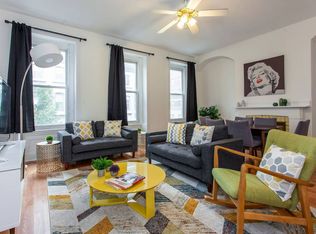 2004 Chestnut St APT 3F, Philadelphia, PA 19103