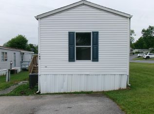 144 Adam Dr #144, New Oxford, PA 17350
