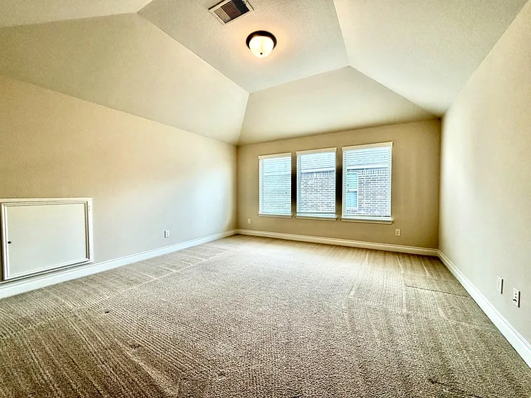 11006 Glenrothers Dr — Photo 9