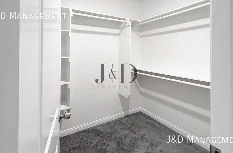 1134-1148 Fresno St — Photo 28