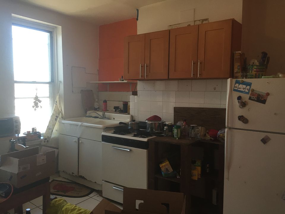 1st image of 466 3rd Ave #2