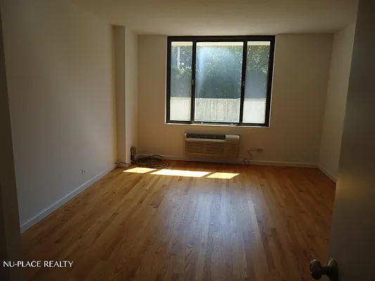 Rented by Nu Place Realty | media 3