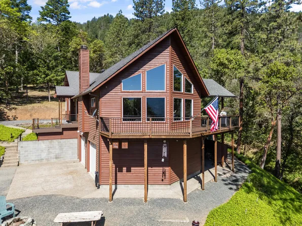 622 Schieffelin Gulch Rd, Gold Hill, OR 97525