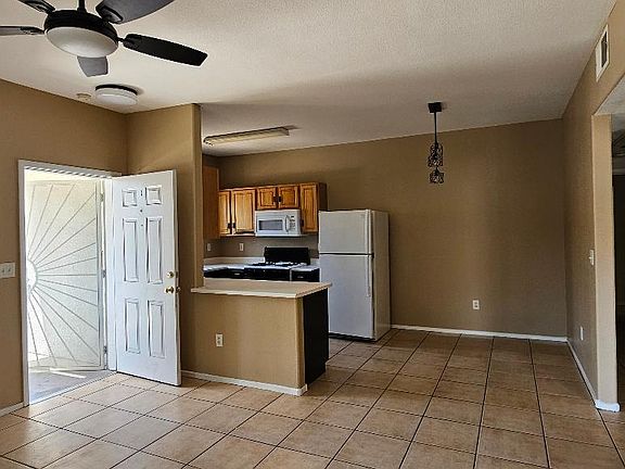 4th image of 5655 E Sahara Ave Unit 1001